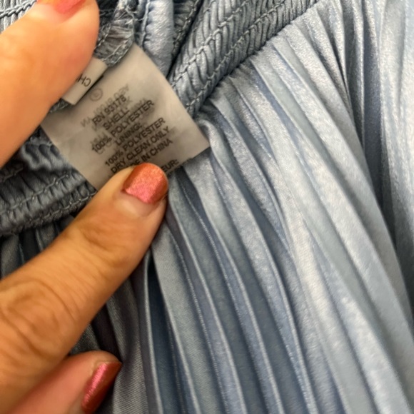 NWOT Elie Tahari Pleated skirt - Picture 5 of 6